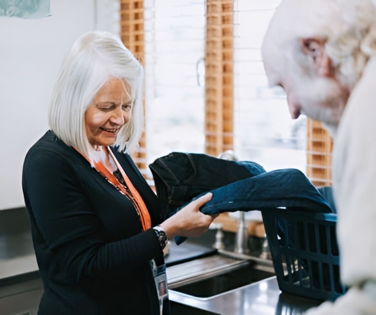 Domestic-help-in-the-home-unicare